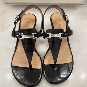 Gently used, black patten, thong sandals